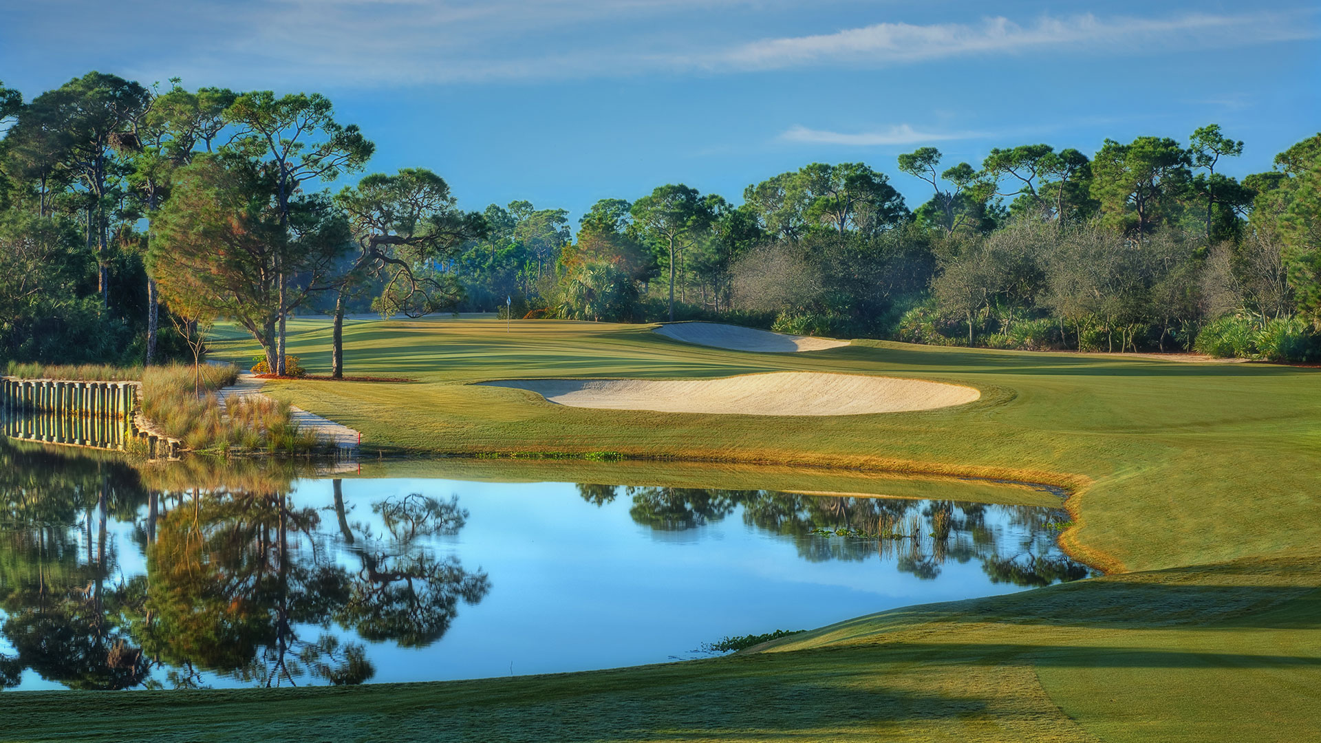 Floridian National Golf Club– Golf Course, Learning Center & Tournaments